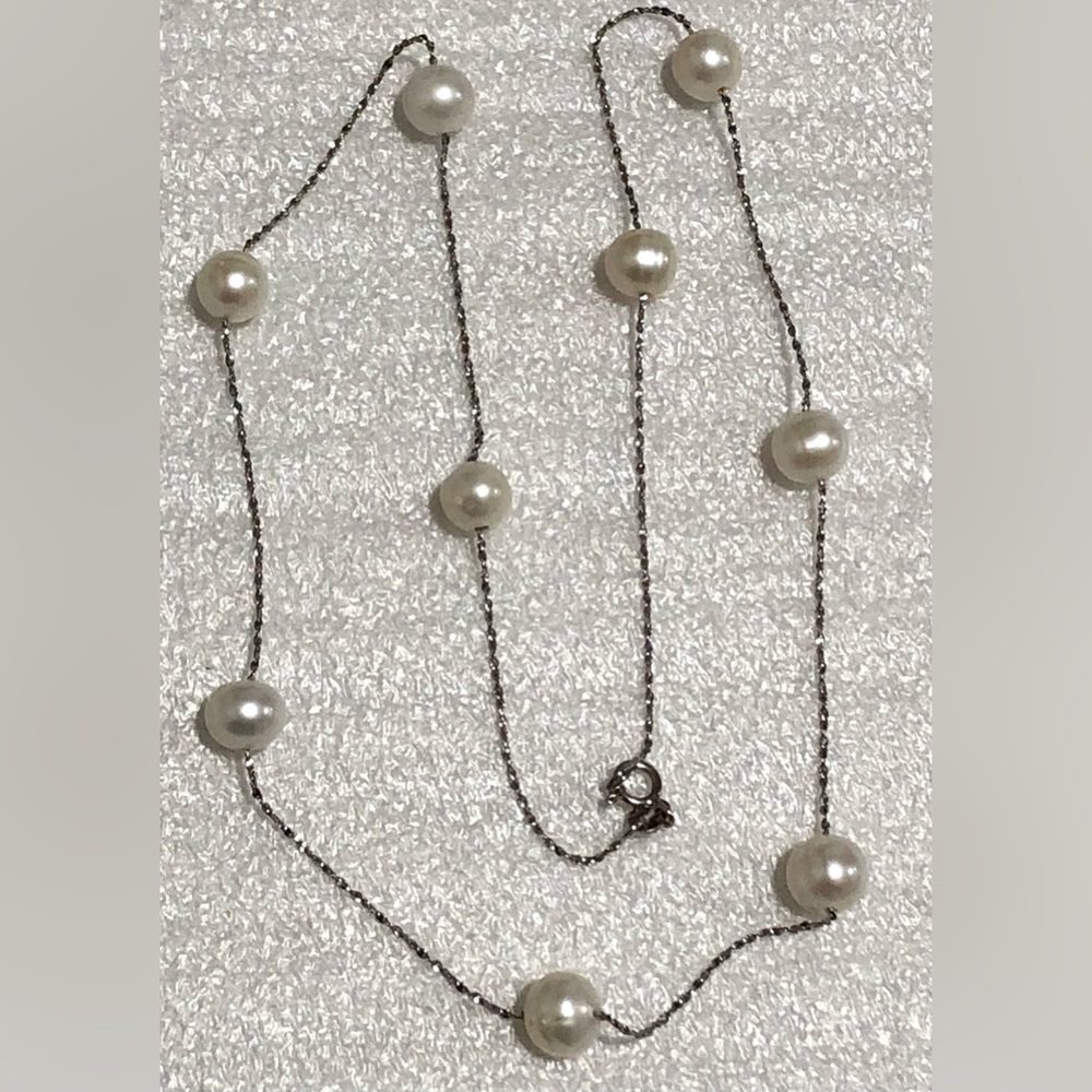Elegant 925 Sterling Silver Pearl Necklace